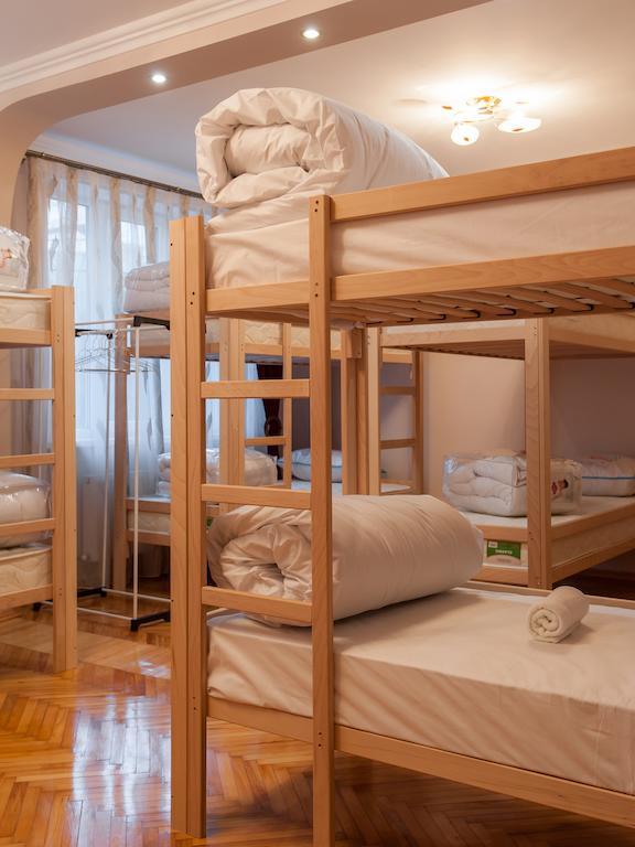 Like Hostel Chernivtsi Ruang foto